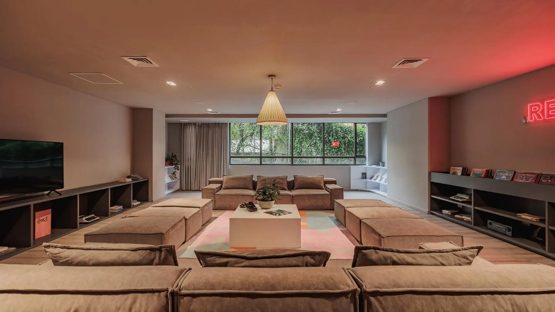 *****  Versus Hotel Medellin Colombia