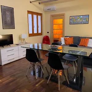 https://casa-bellavista-noto.sicilyhotelsitaly.net