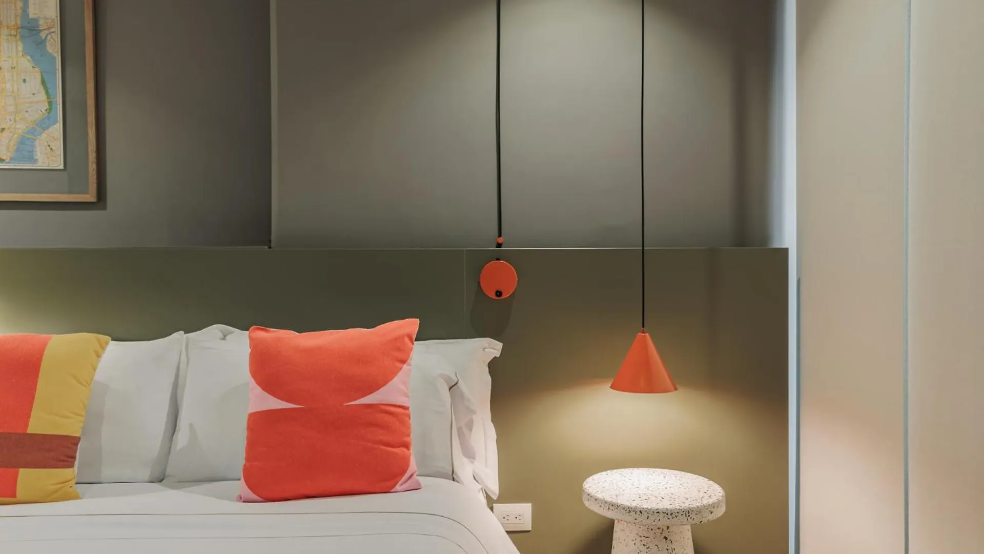 Versus Hotel 메딜린